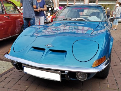 Opel GT (2).jpg