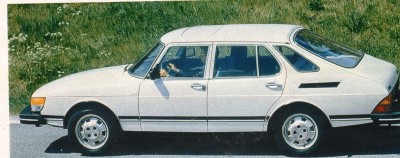 Saab 900 (4).jpg