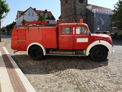 Feuerwehrfahrzeuge (2).jpg