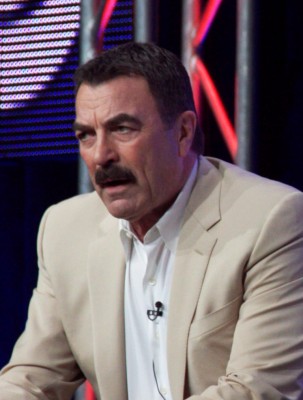 Tom_Selleck_2010.jpg