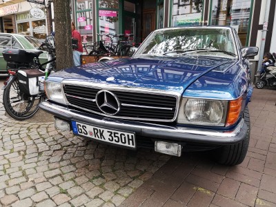 Mercedes-Benz SLSLC - W 107 OTTO OHA 2019 03.jpg