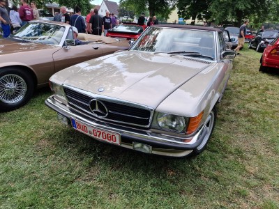 Mercedes-Benz SLSLC - W 107 Pöhlde 2022 04.jpg