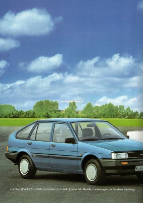 Toyota Corolla 1983 02.jpg