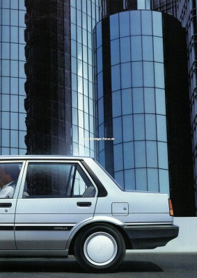 Toyota Corolla 1983 15.jpg